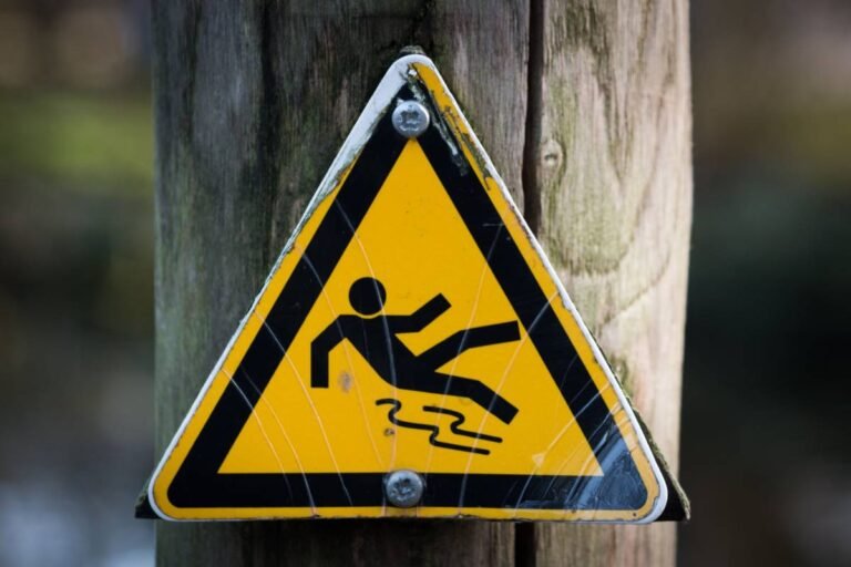 How to Claim Workplace Accident - illustration